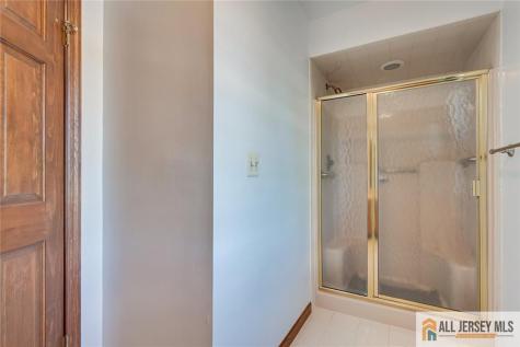 194 Plainfield Road Edison NJ 08820