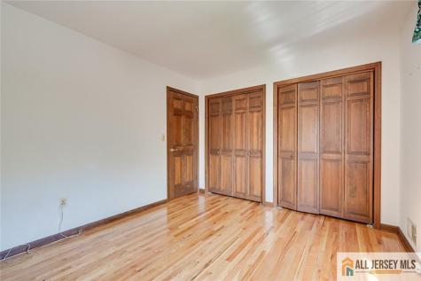 194 Plainfield Road Edison NJ 08820