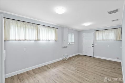 24 Cambridge Road South Brunswick NJ 08824