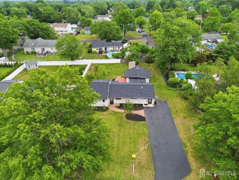 24 Cambridge Road South Brunswick NJ 08824