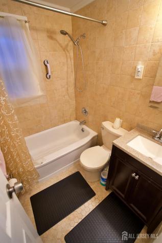 193 Old Road Sewaren NJ 07077