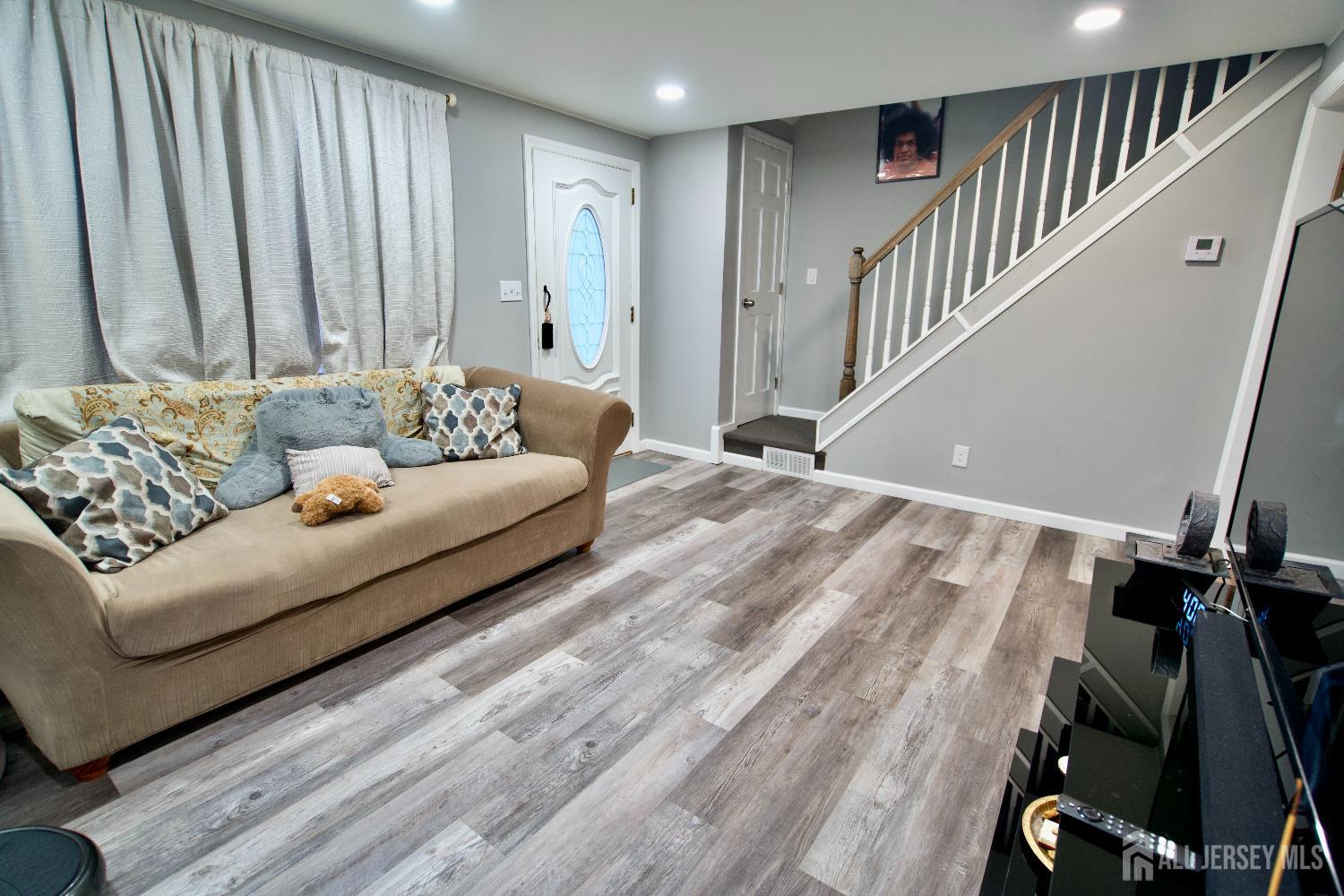 193 Old Road Sewaren NJ 07077