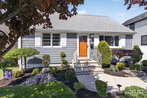 49 S 2nd Street S Fords NJ 08863