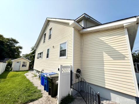 73 Laurence Parkway Old Bridge NJ 08879