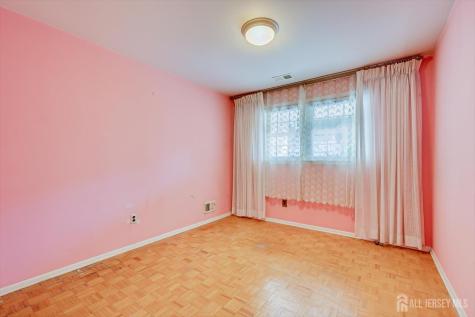 9 Annette Drive Edison NJ 08820