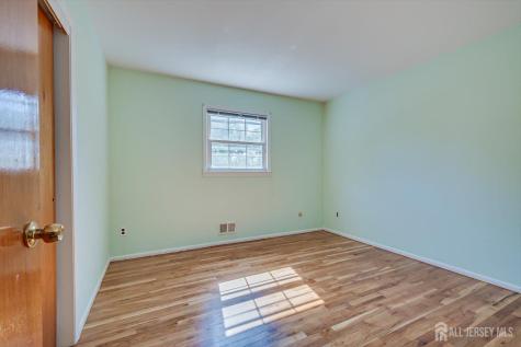 9 Annette Drive Edison NJ 08820