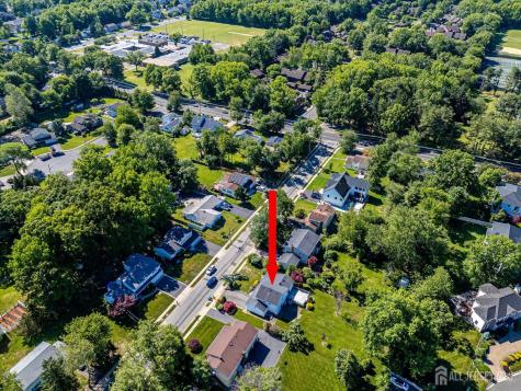 9 Annette Drive Edison NJ 08820