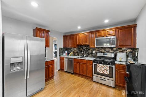 36 Mitchell Avenue Piscataway NJ 08854