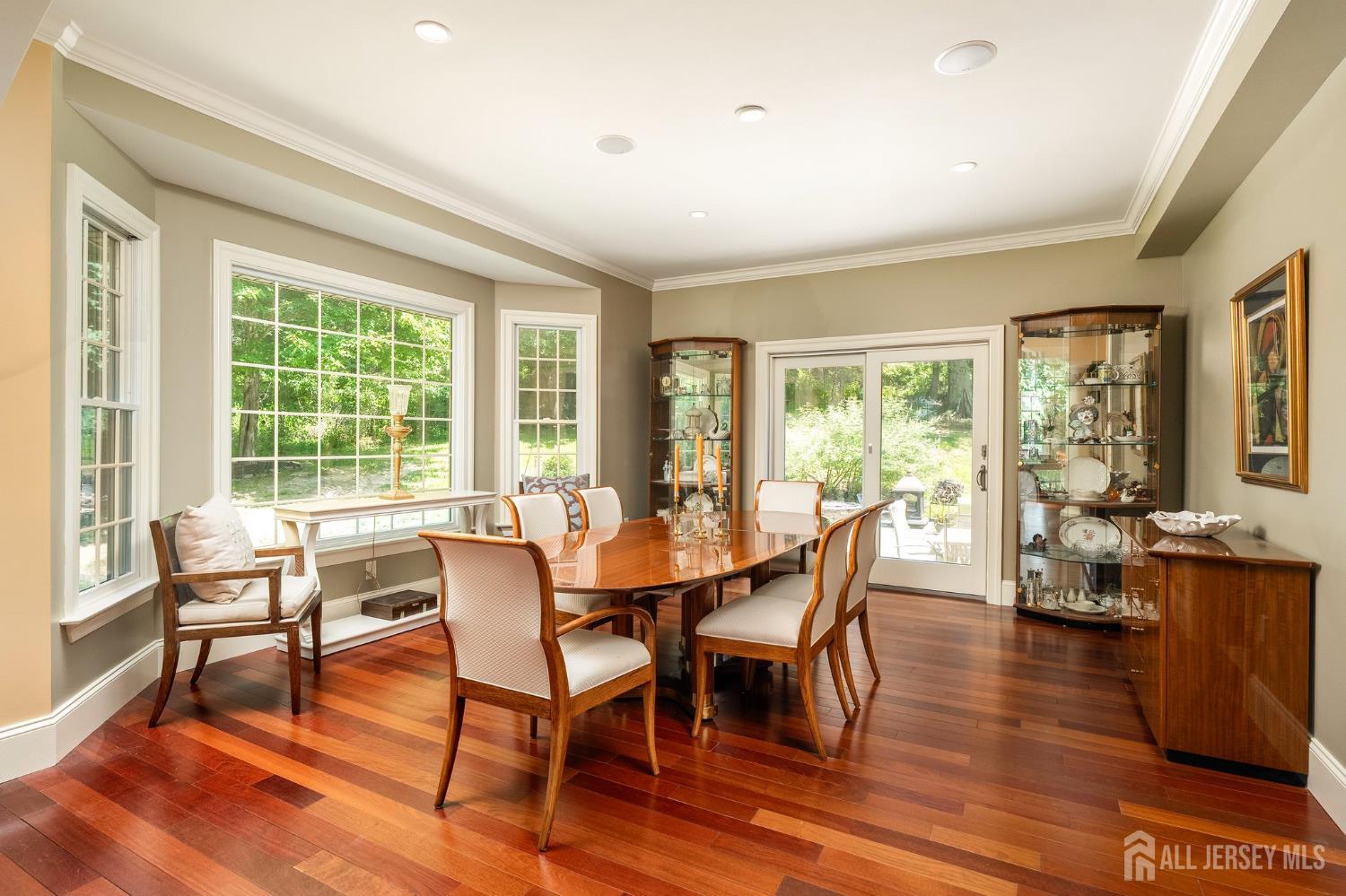 12 Mountain View Court Ewing NJ 08628