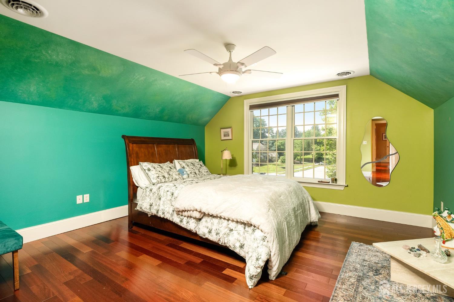 12 Mountain View Court Ewing NJ 08628