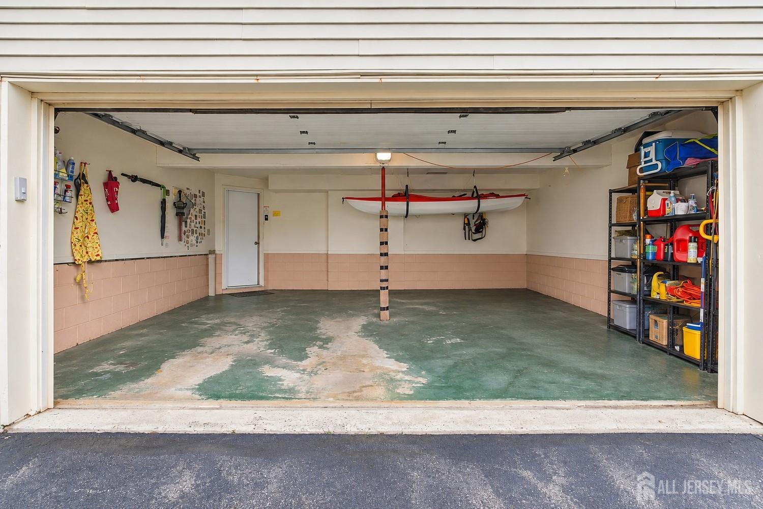 18 Oxford Lane Middletown NJ 07748