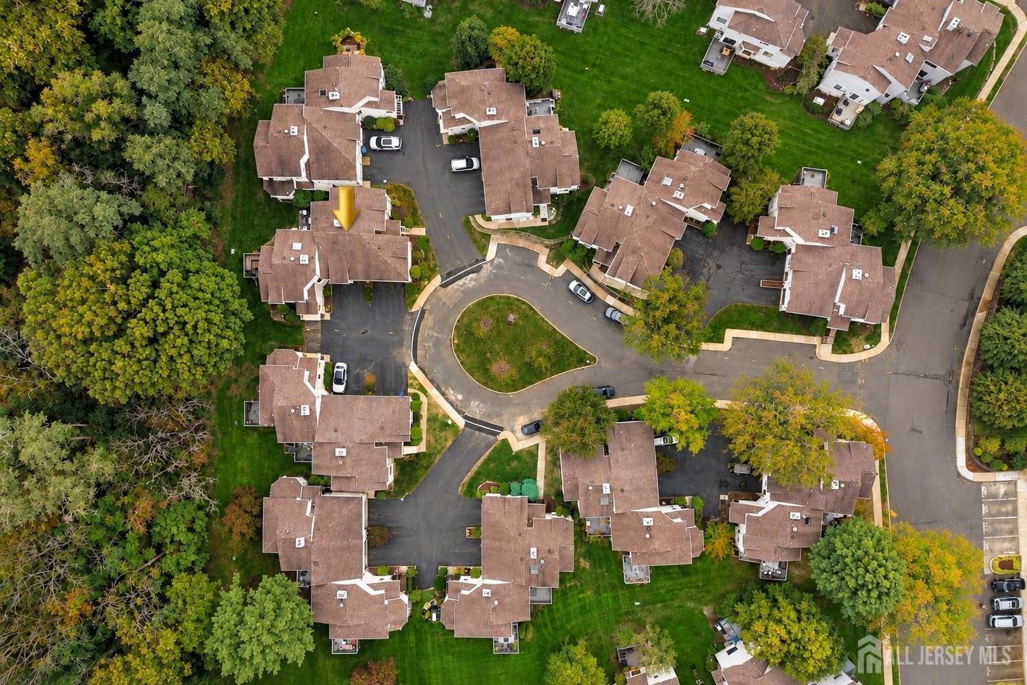 18 Oxford Lane Middletown NJ 07748