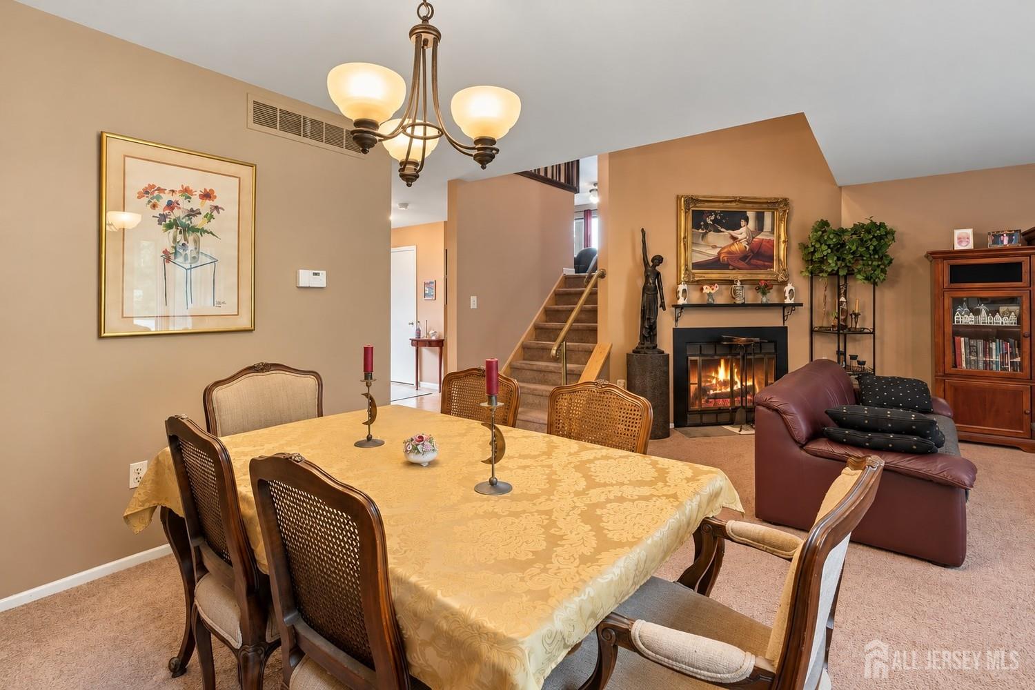 18 Oxford Lane Middletown NJ 07748