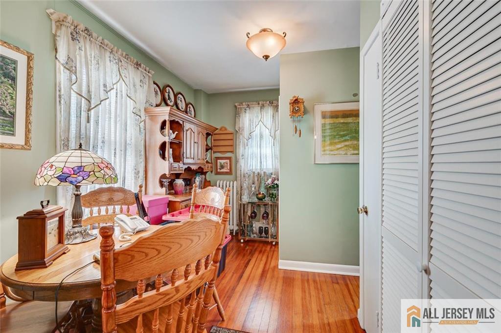 4 S Springfield Avenue Springfield NJ 07081