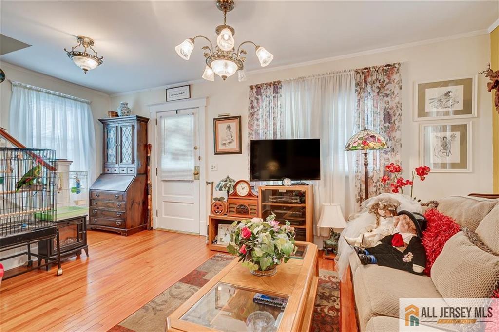 4 S Springfield Avenue Springfield NJ 07081
