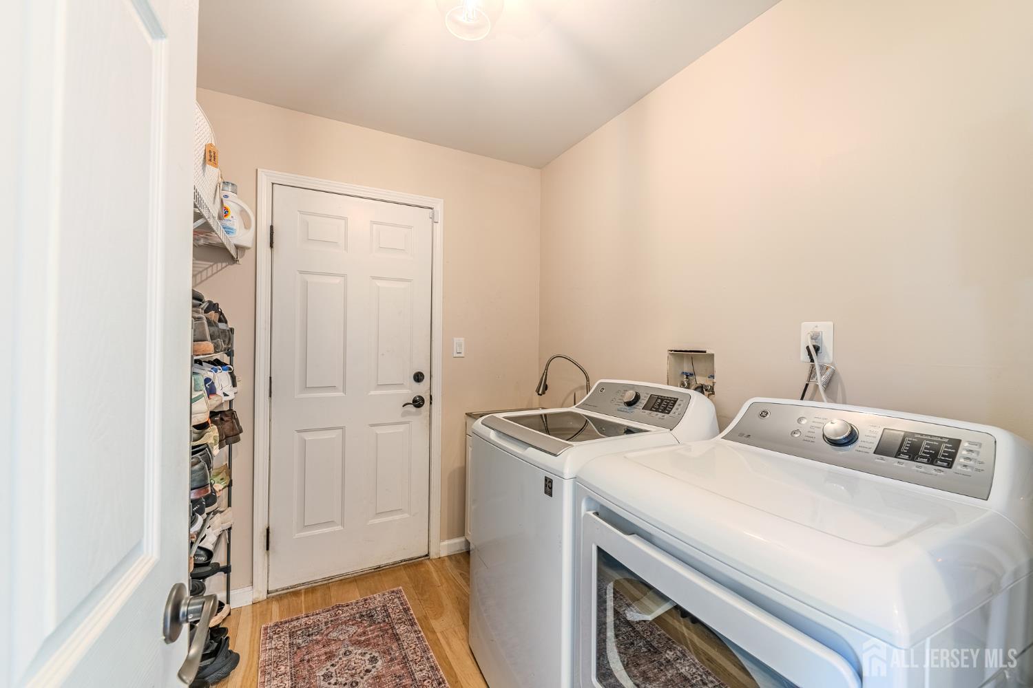74 Carriage Drive Piscataway NJ 08854