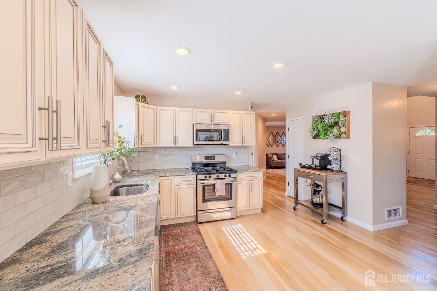 74 Carriage Drive Piscataway NJ 08854