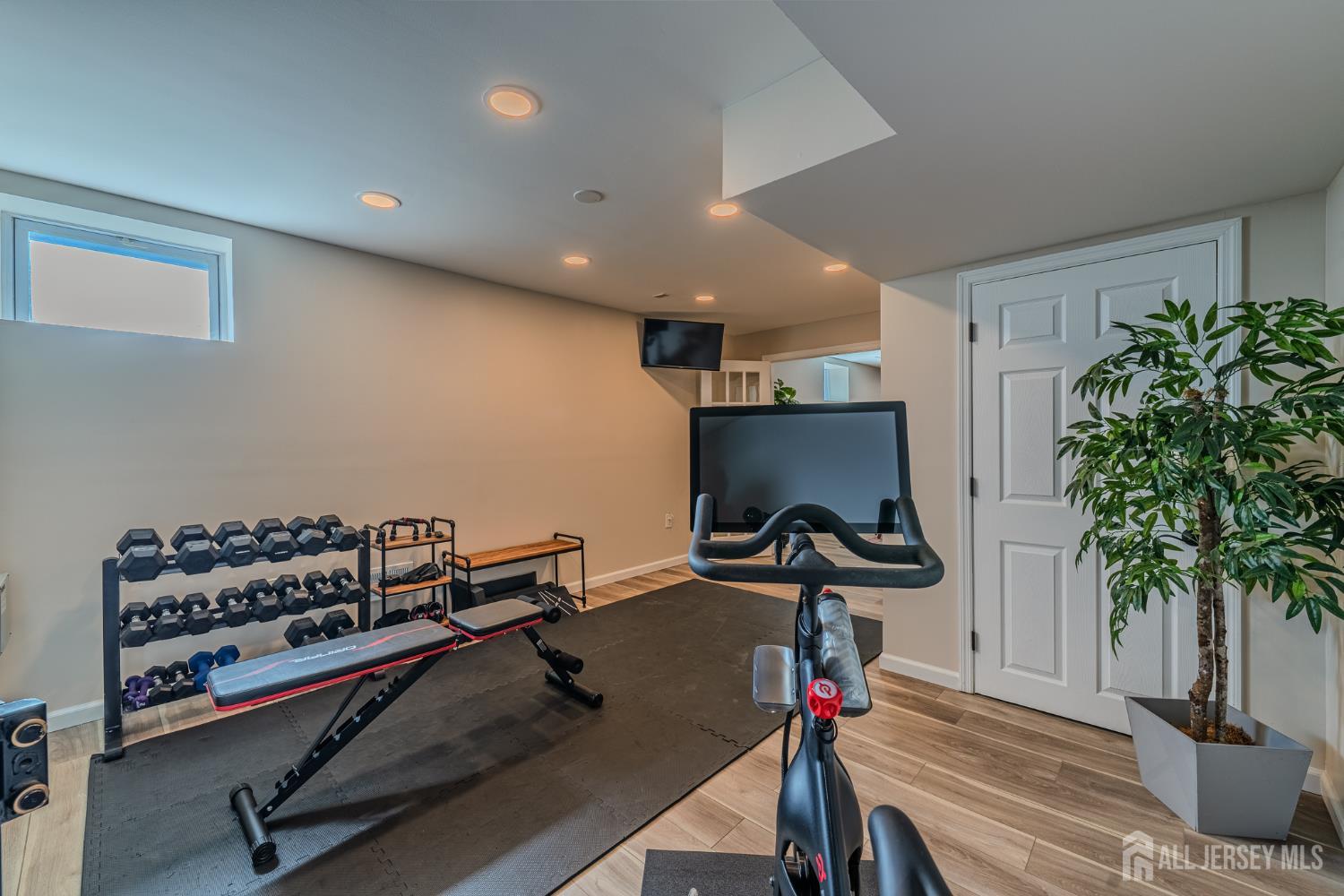 74 Carriage Drive Piscataway NJ 08854