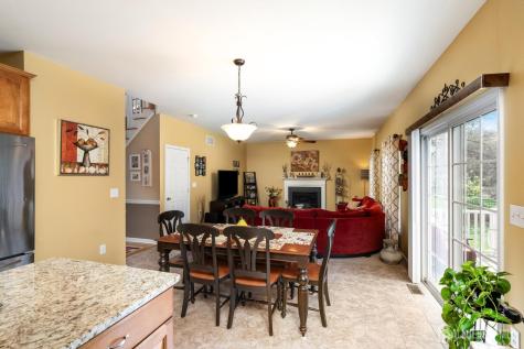 17 Dogwood Lane Hamilton NJ 08690