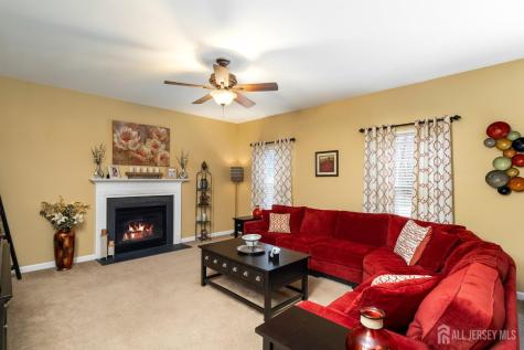 17 Dogwood Lane Hamilton NJ 08690