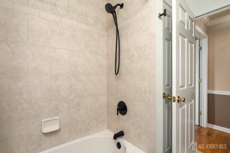 17 Dogwood Lane Hamilton NJ 08690