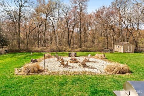 17 Dogwood Lane Hamilton NJ 08690