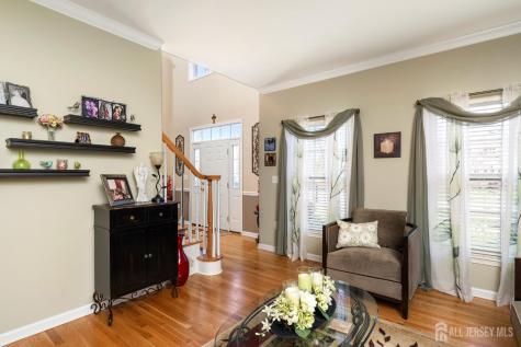 17 Dogwood Lane Hamilton NJ 08690