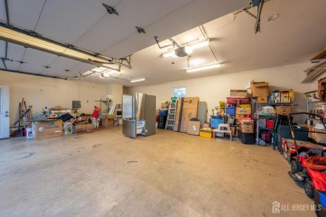41 Clover Avenue Colonia NJ 07067