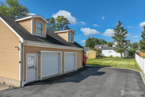 41 Clover Avenue Colonia NJ 07067
