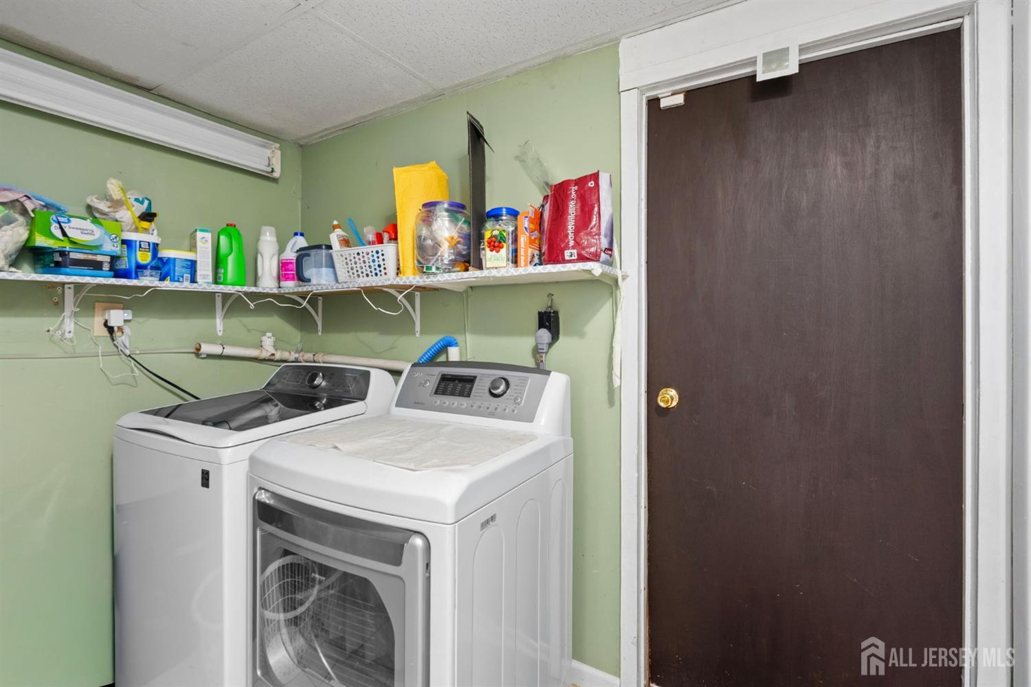 19 Stephenville Parkway Edison NJ 08820
