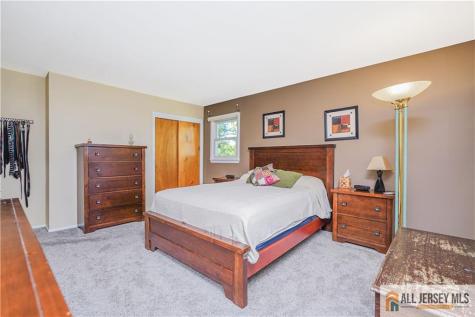 9 Braddock Street East Brunswick NJ 08816