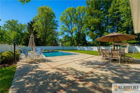 9 Braddock Street East Brunswick NJ 08816