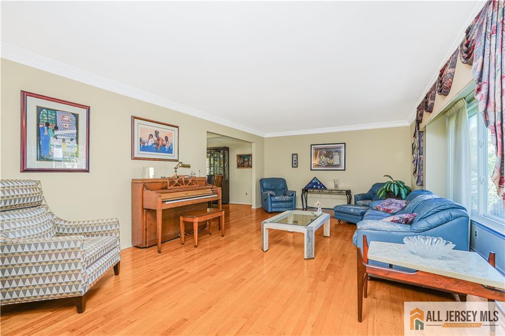 9 Braddock Street East Brunswick NJ 08816