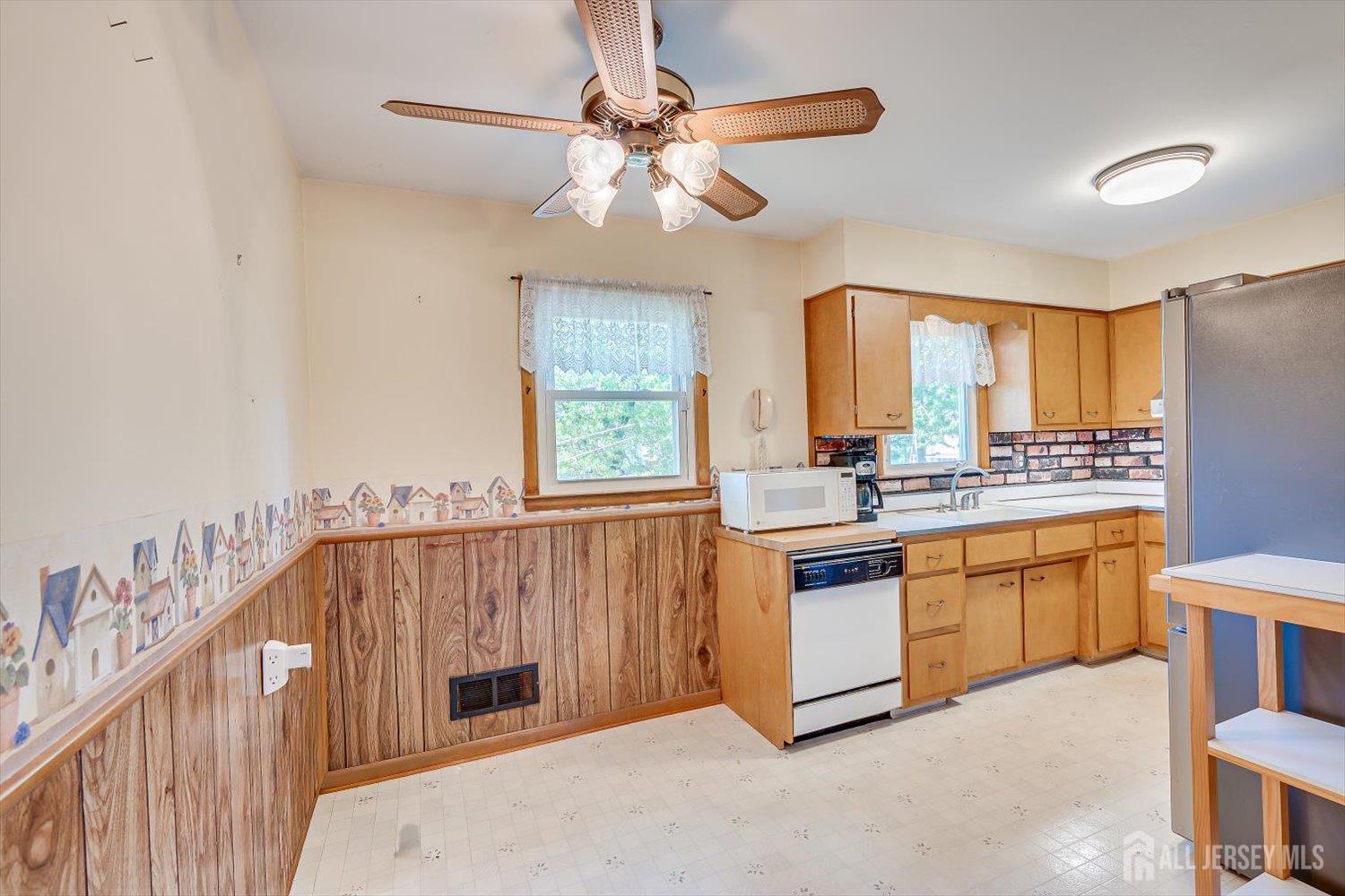29 Hopkinson Avenue Piscataway NJ 08854