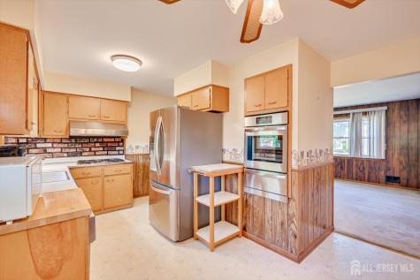 29 Hopkinson Avenue Piscataway NJ 08854