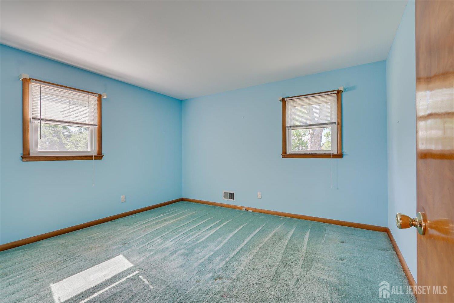 29 Hopkinson Avenue Piscataway NJ 08854