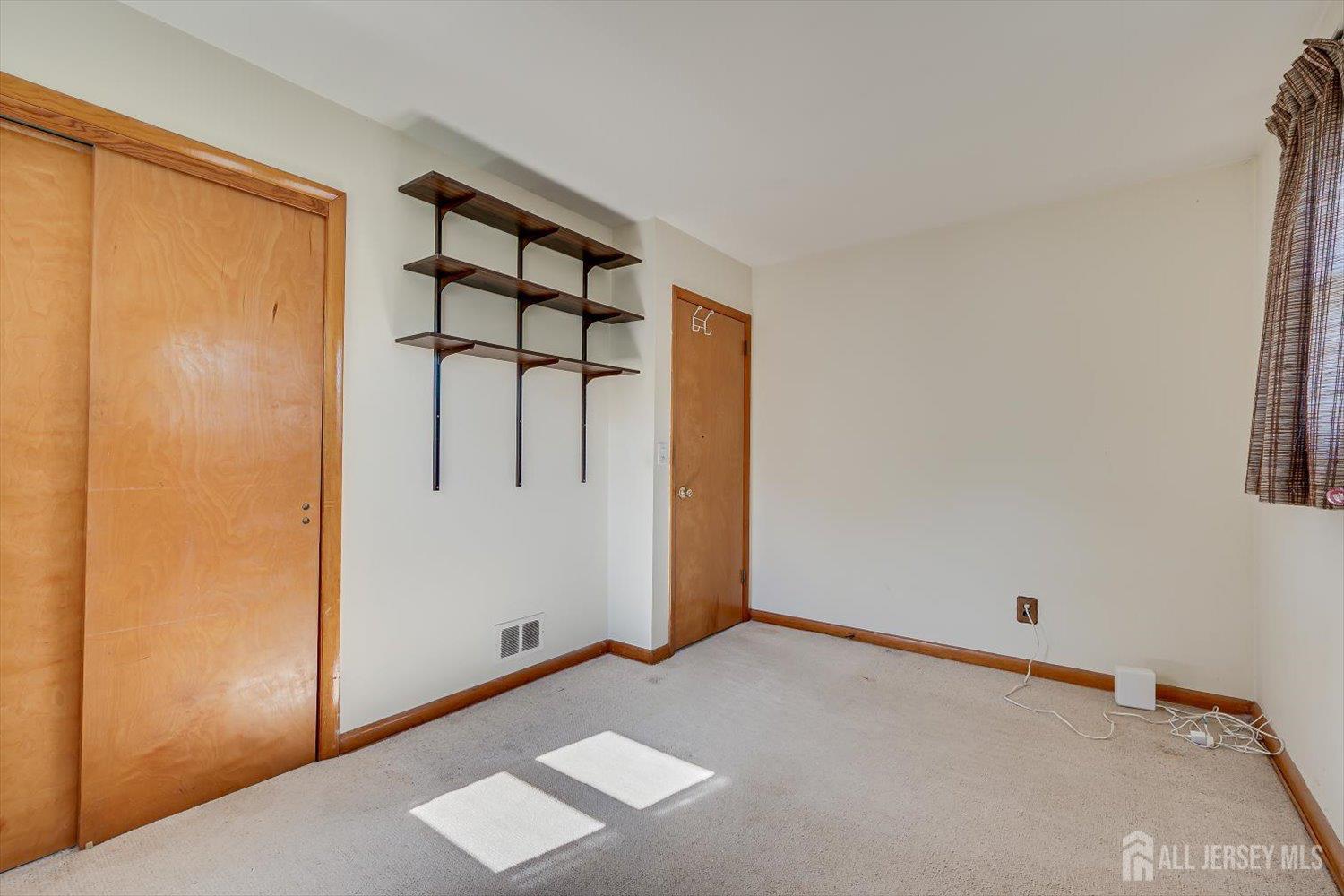 29 Hopkinson Avenue Piscataway NJ 08854