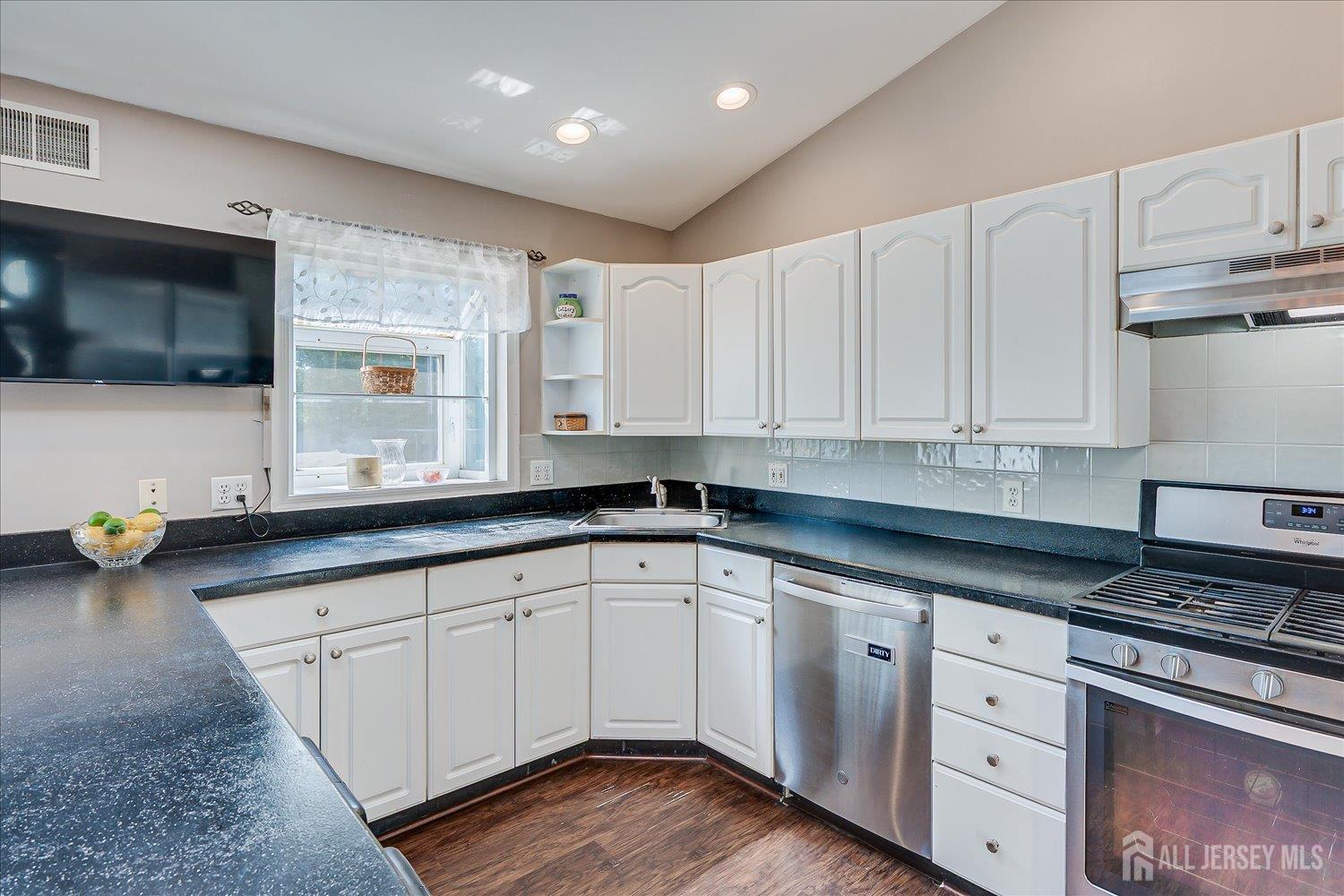 1614 Windrew Avenue South Plainfield NJ 07080