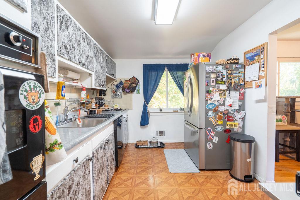 5 Stanley Road East Brunswick NJ 08816