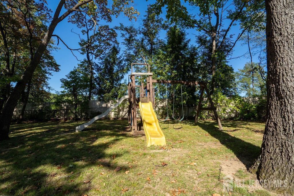 5 Stanley Road East Brunswick NJ 08816