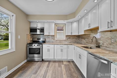 49 Louis Avenue Middlesex NJ 08846