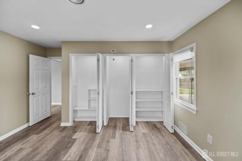49 Louis Avenue Middlesex NJ 08846