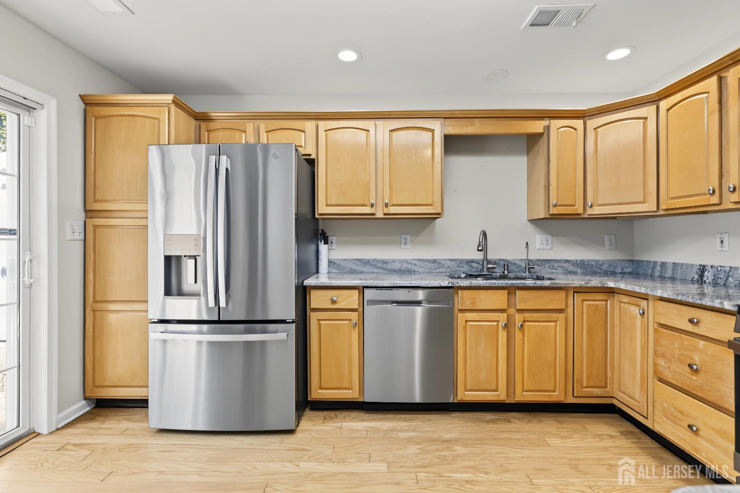103 Creststone Circle South Brunswick NJ 08540