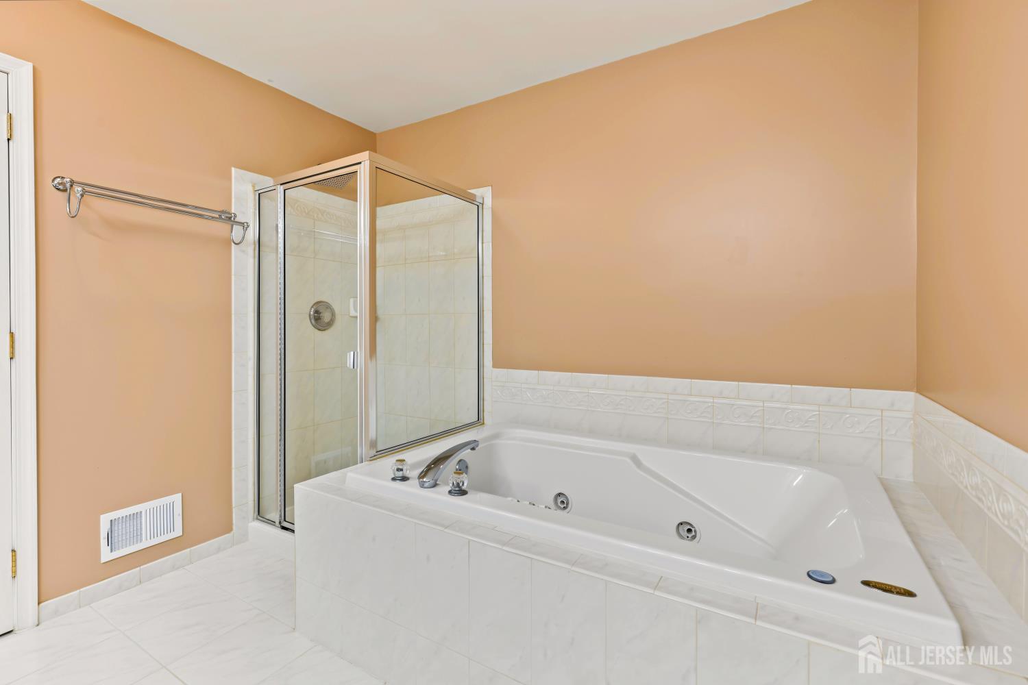 103 Creststone Circle South Brunswick NJ 08540