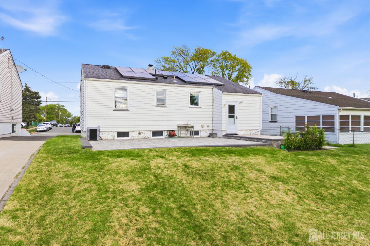79 George Street Carteret NJ 07008