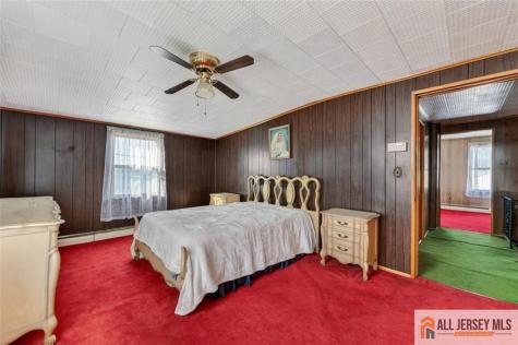 222 Remsen Avenue Avenel NJ 07001