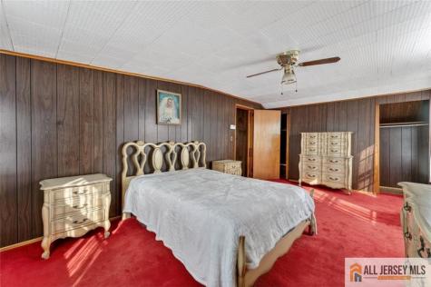 222 Remsen Avenue Avenel NJ 07001
