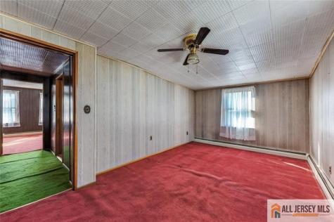 222 Remsen Avenue Avenel NJ 07001