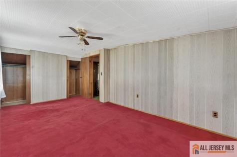 222 Remsen Avenue Avenel NJ 07001