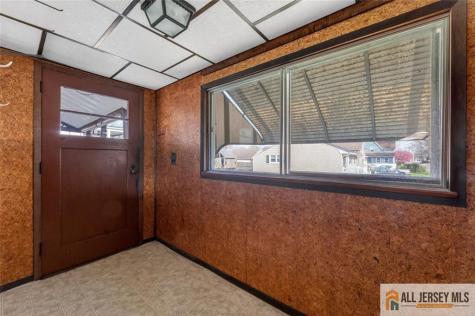 222 Remsen Avenue Avenel NJ 07001